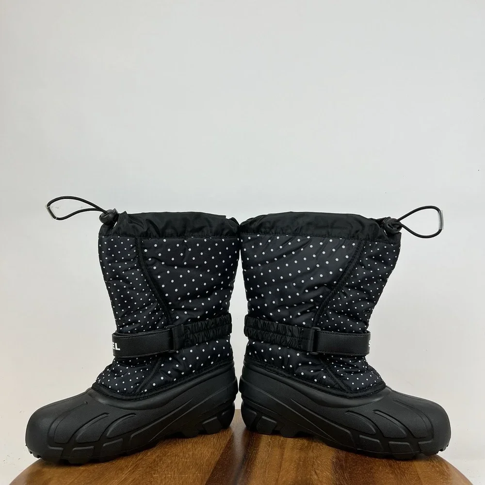 NIB Big Kids Sorel Youth Flurry Print Black Polka Dot Winter Snow Boots Size 4 Y